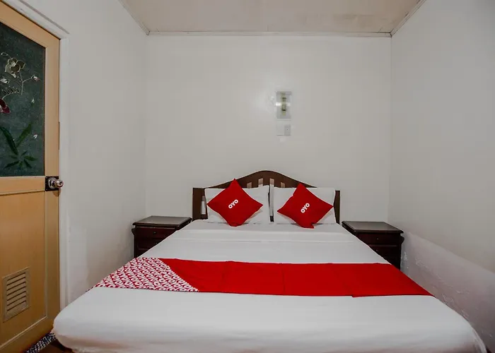 Oyo 741 Sierra Travellers Inn