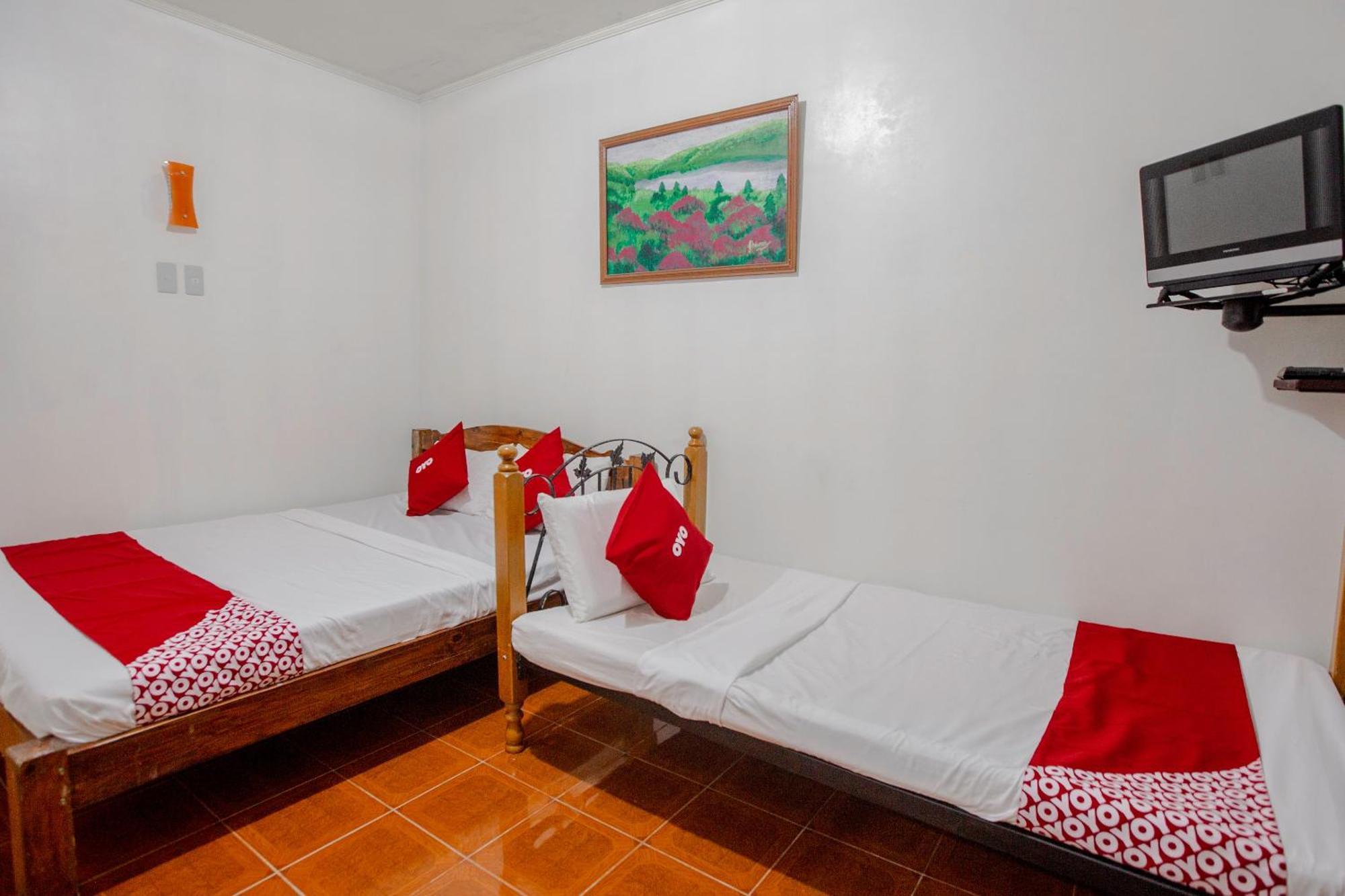 Hotel Oyo 741 Sierra Travellers 3*