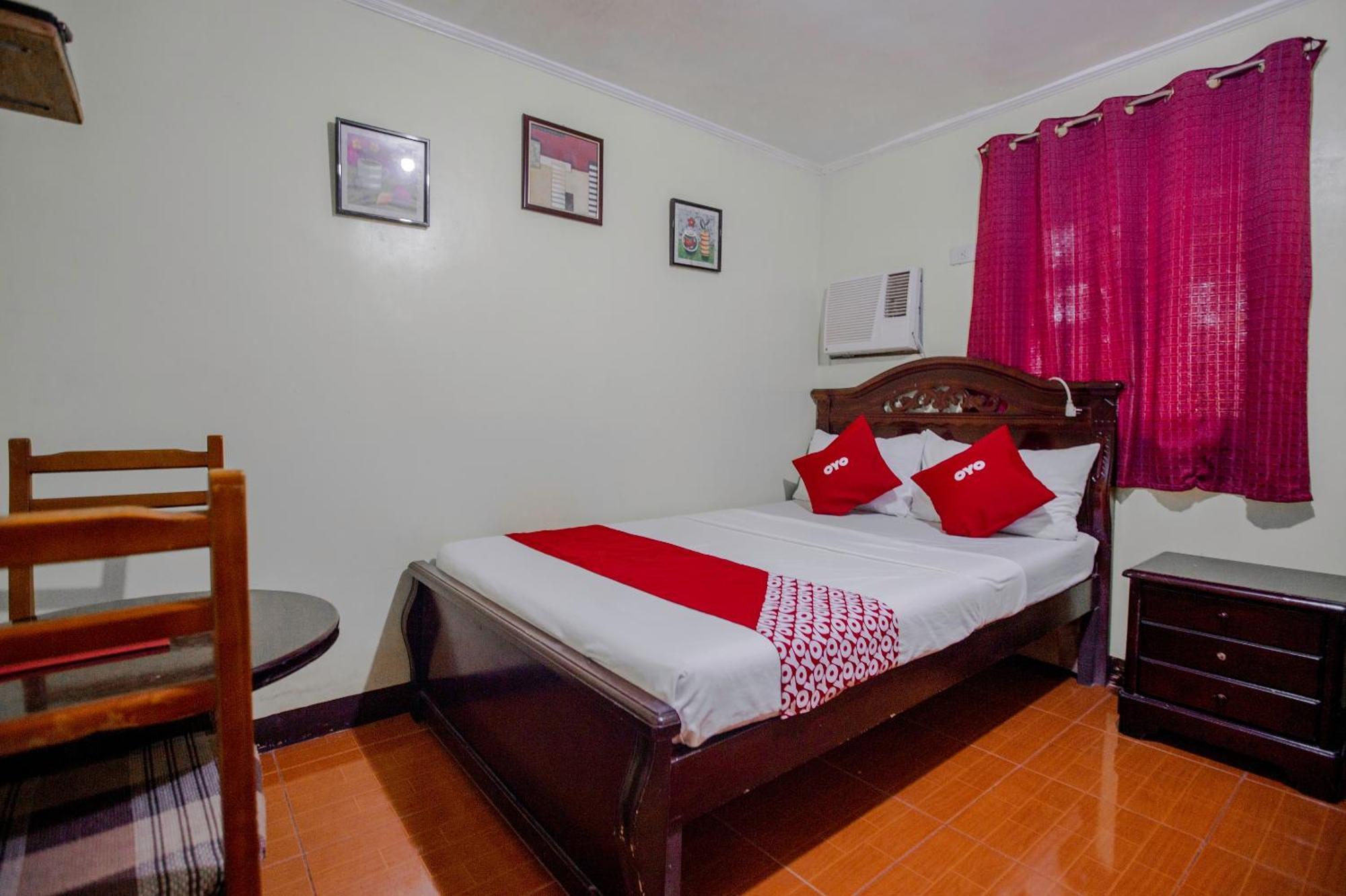 Hotel Oyo 741 Sierra Travellers