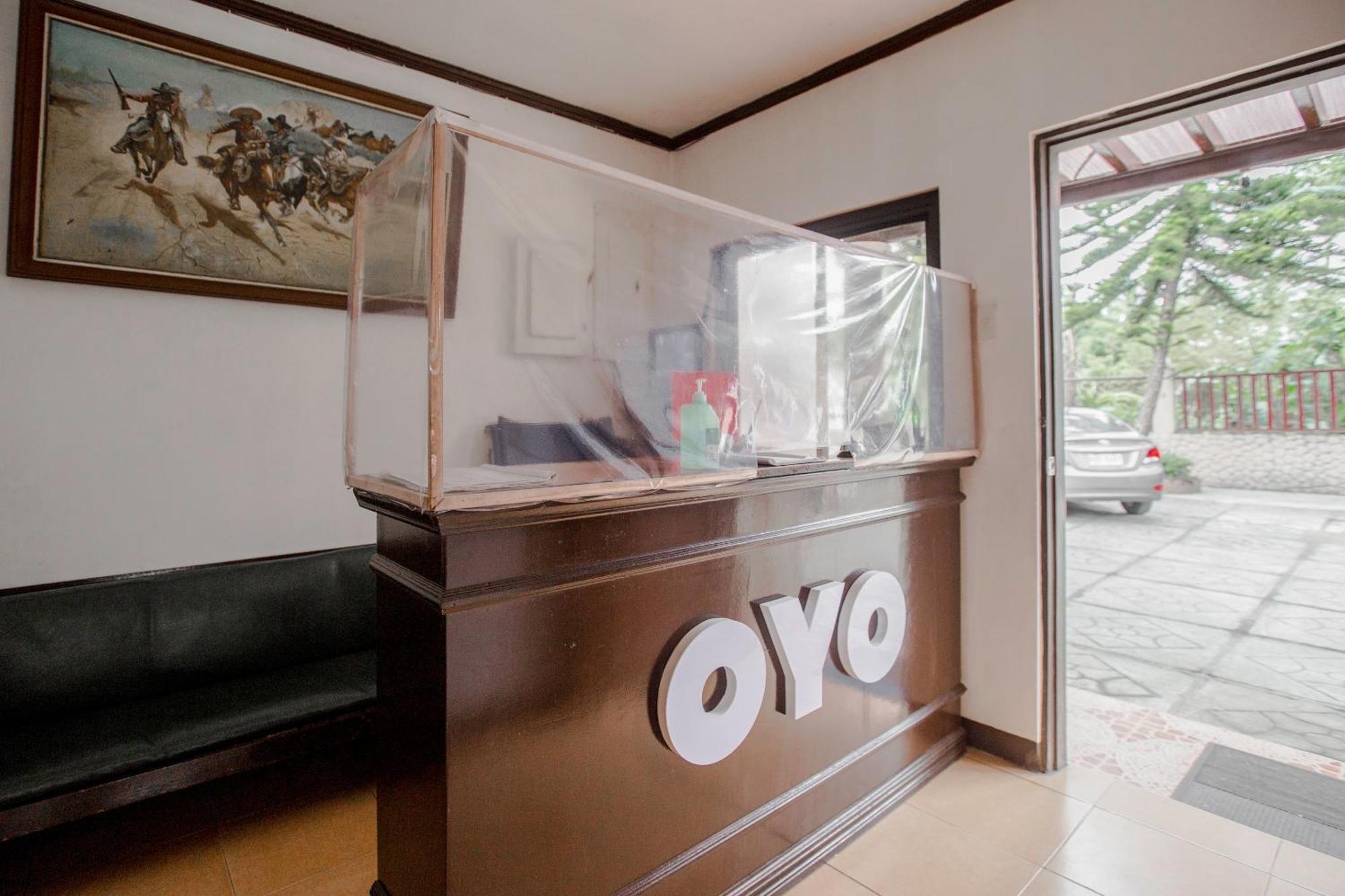 Hotel Oyo 741 Sierra Travellers Tagaytay City