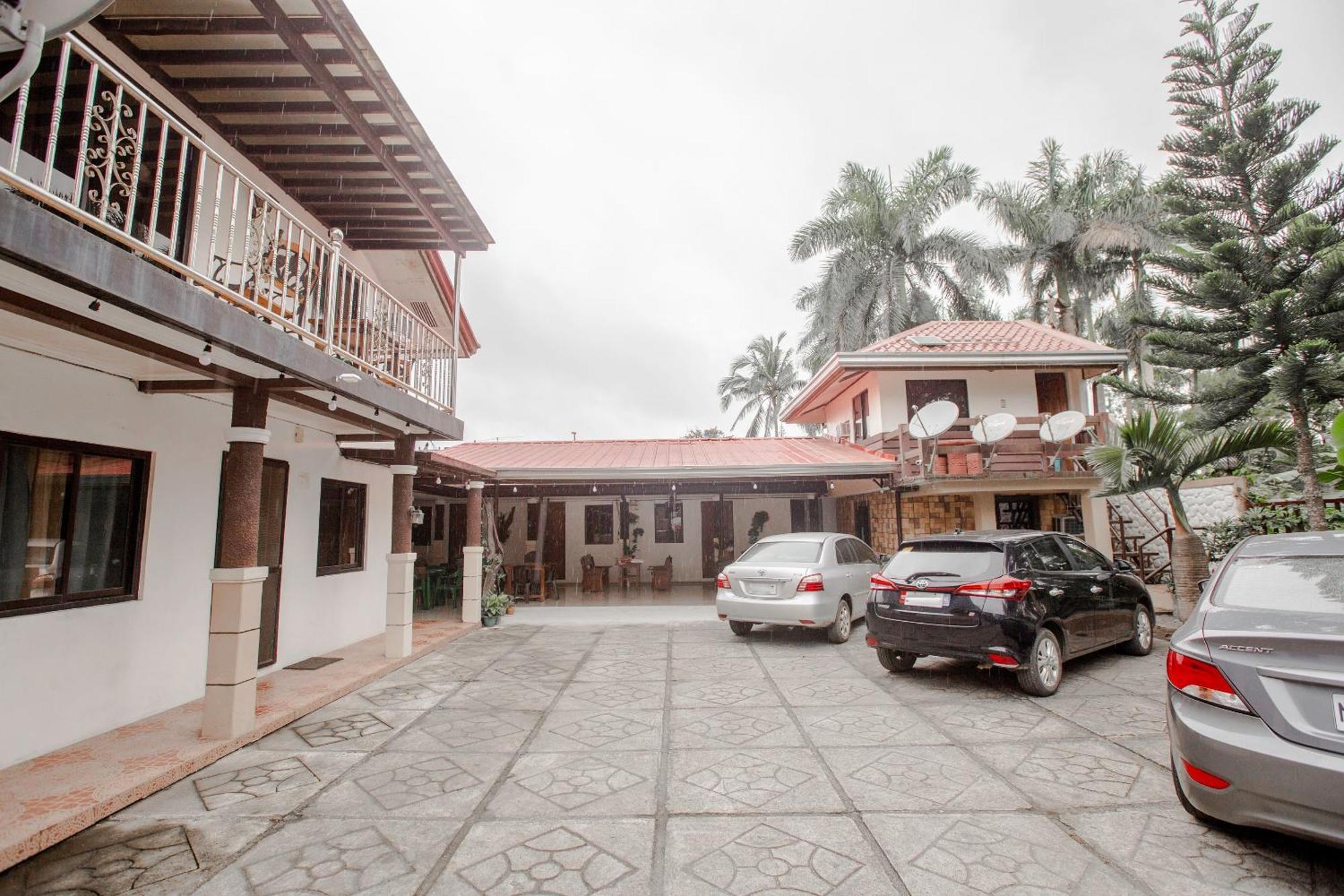Hotel Oyo 741 Sierra Travellers Tagaytay City