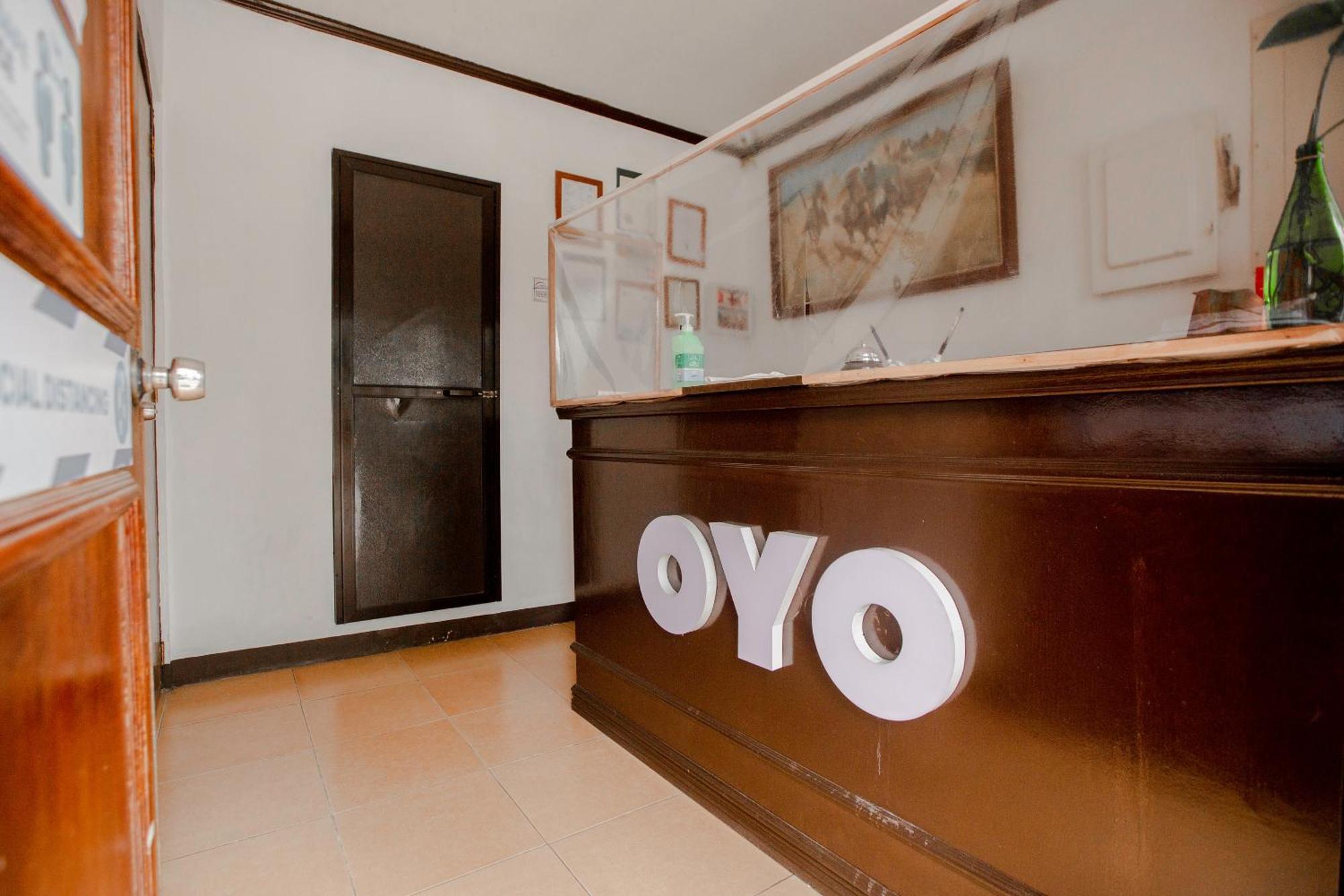 Oyo 741 Sierra Travellers