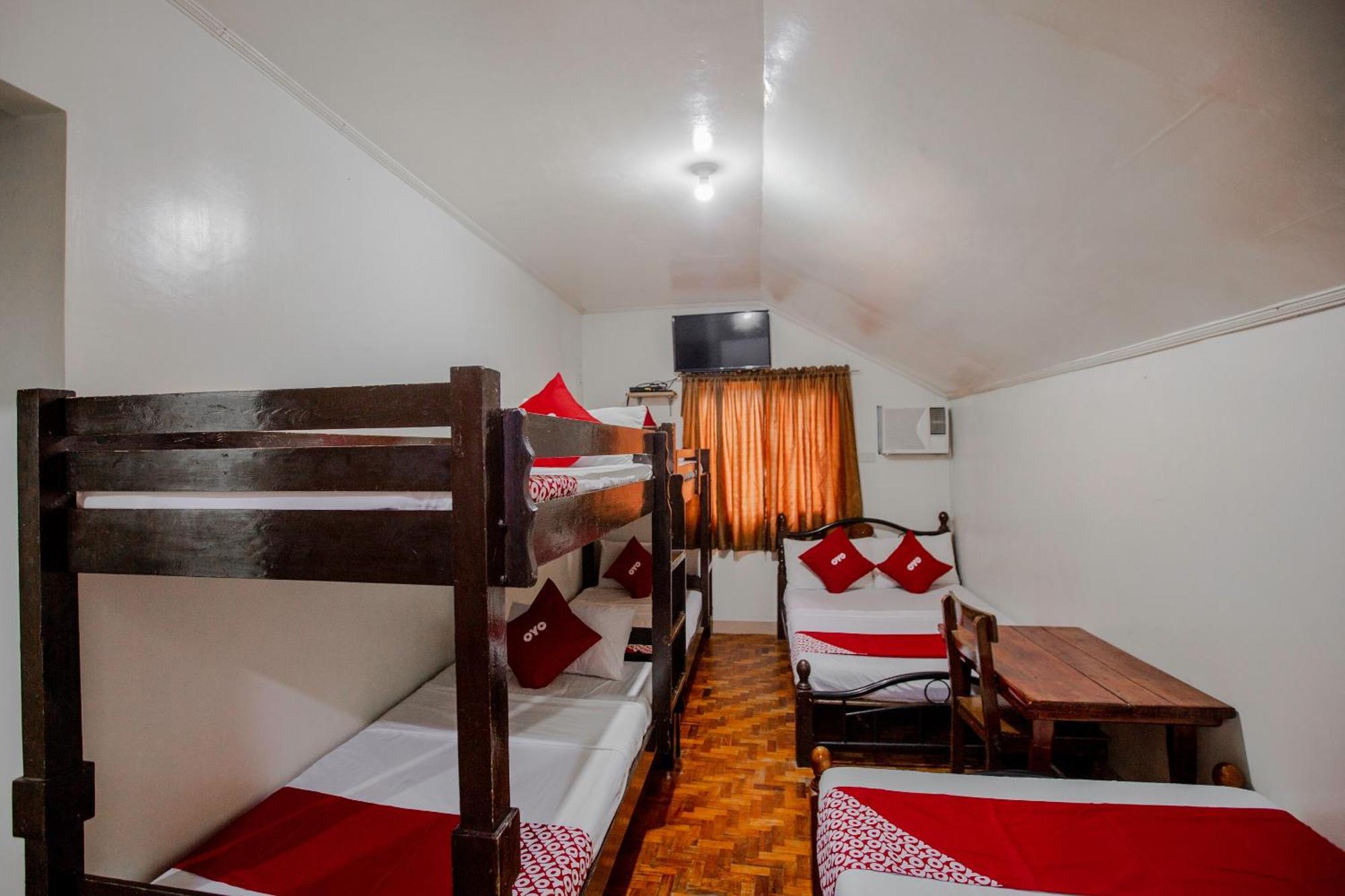 Oyo 741 Sierra Travellers Hotel